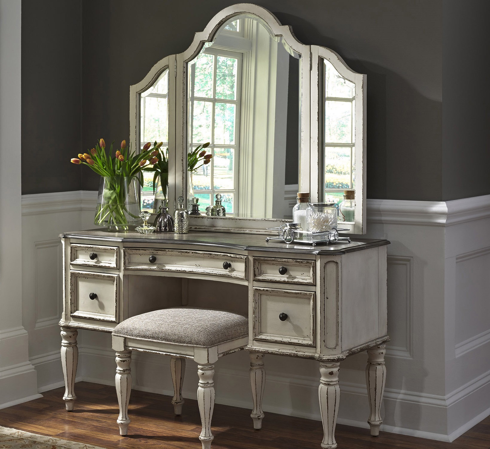 Elizabeth Vanity Desk & Mirror & Stool Pic